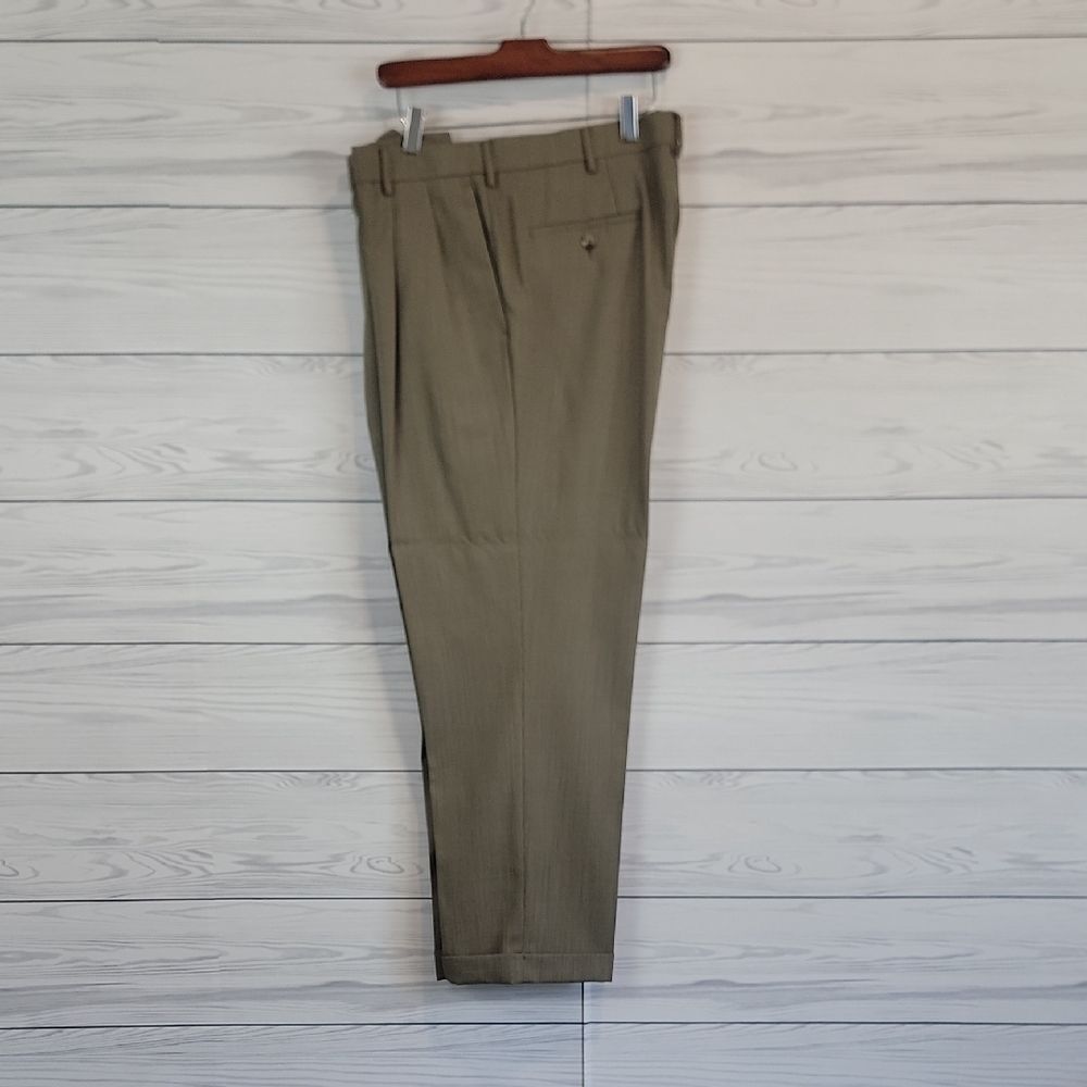 Dockers Premium Mens Dress Pants Pleated Front Size 36" X 30"